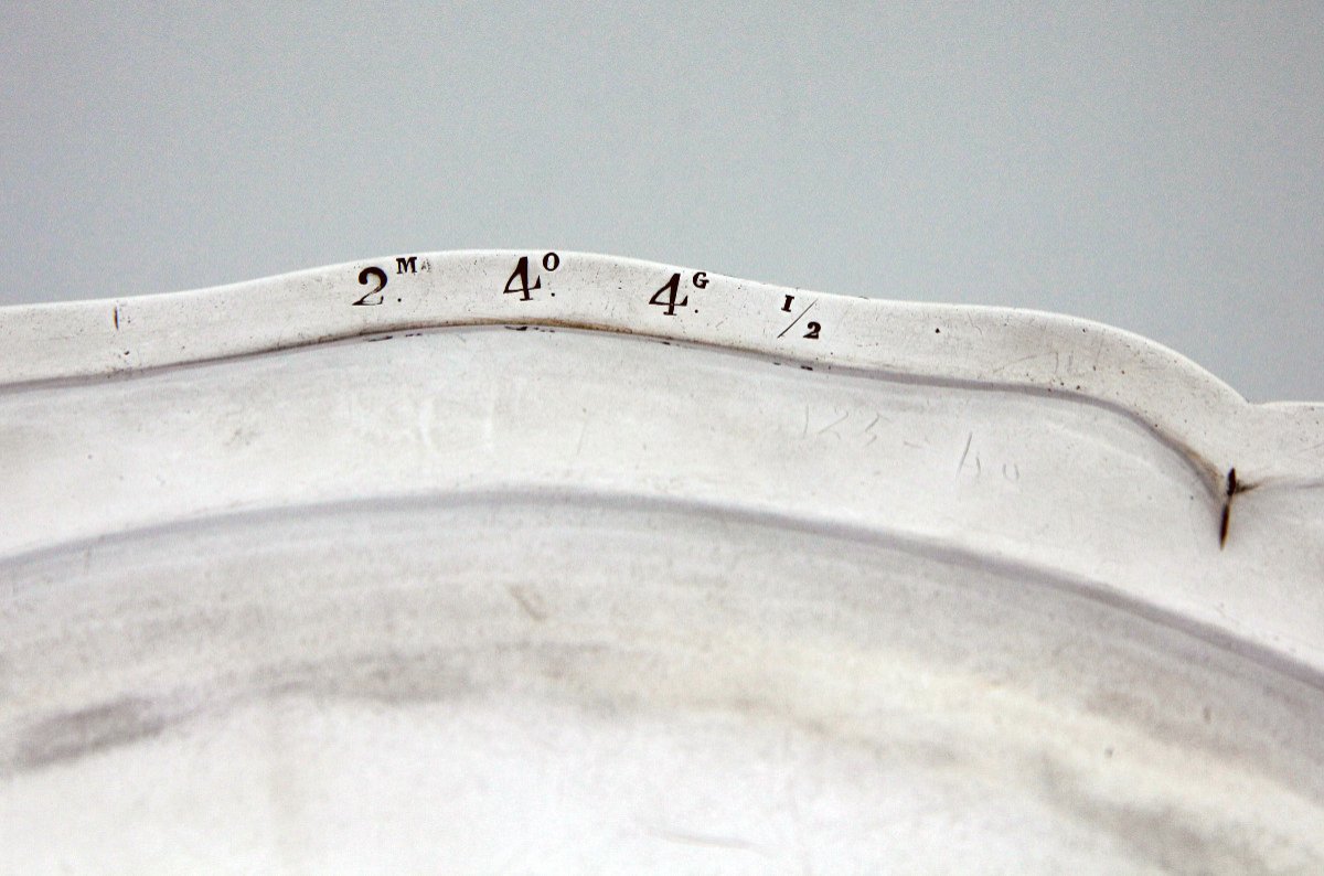 Small Oval Dish In Solid Silver With Coat Of Arms, By Claude Laurent, Paris 1743-1744-photo-7