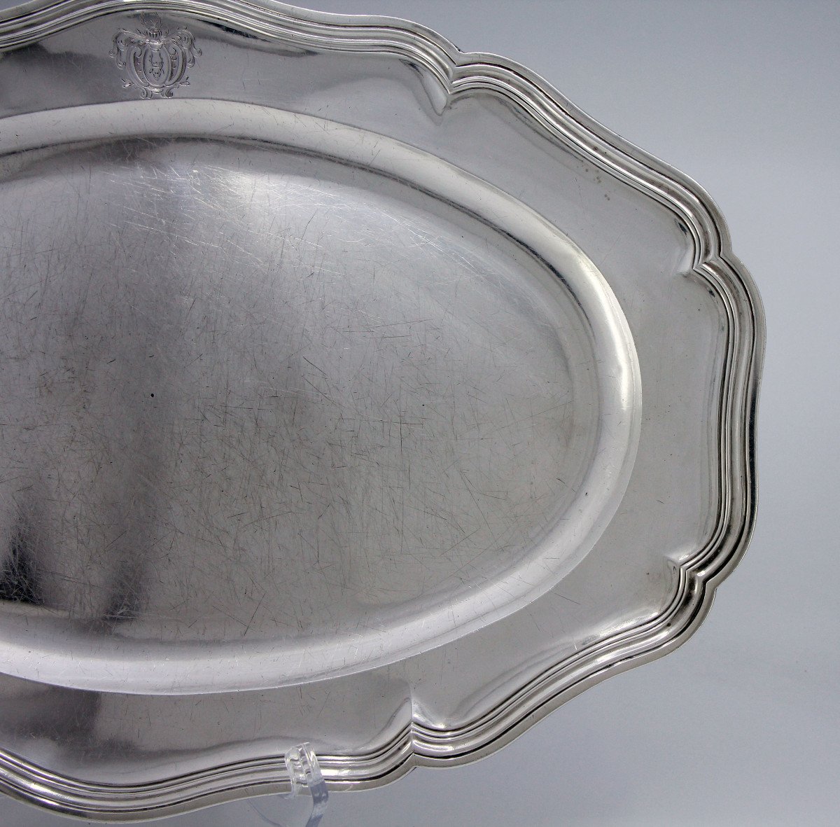 Très grand plat ovale en argent massif par Eloi Guérin - armoiries von Brackel - Paris, 1755-56-photo-1