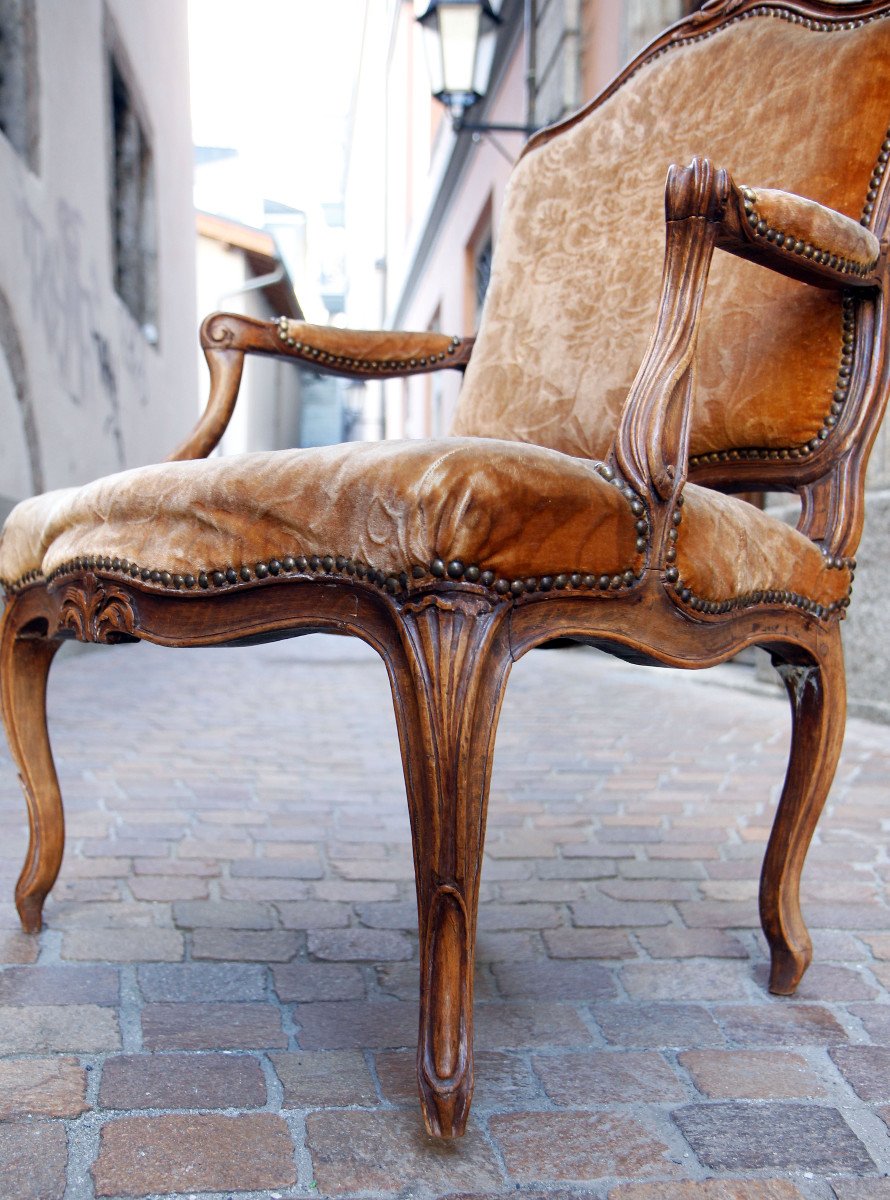 Fauteuil à la reine estampillé Jean Boucault, reçu maître en 1728 - Paris, Louis XV, vers 1760-photo-8