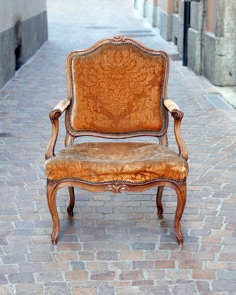 Fauteuil à la reine estampillé Jean Boucault, reçu maître en 1728 - Paris, Louis XV, vers 1760