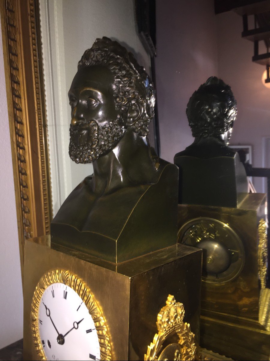 PENDULE ROYALISTE DE OUDIN ELEVE DE BREGUET , HT 50.-photo-2