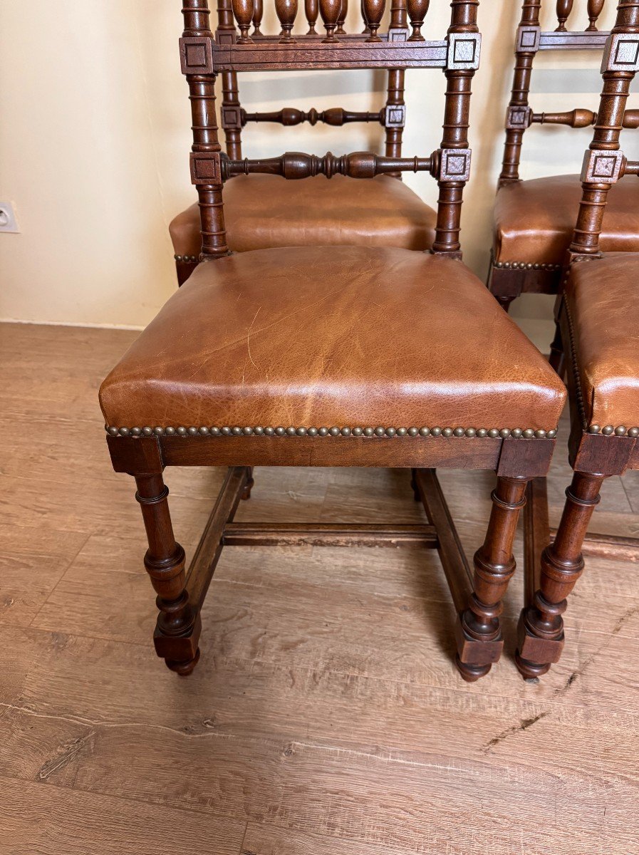 Series Of 6 Renaissance Chairs In Solid Walnut-photo-4