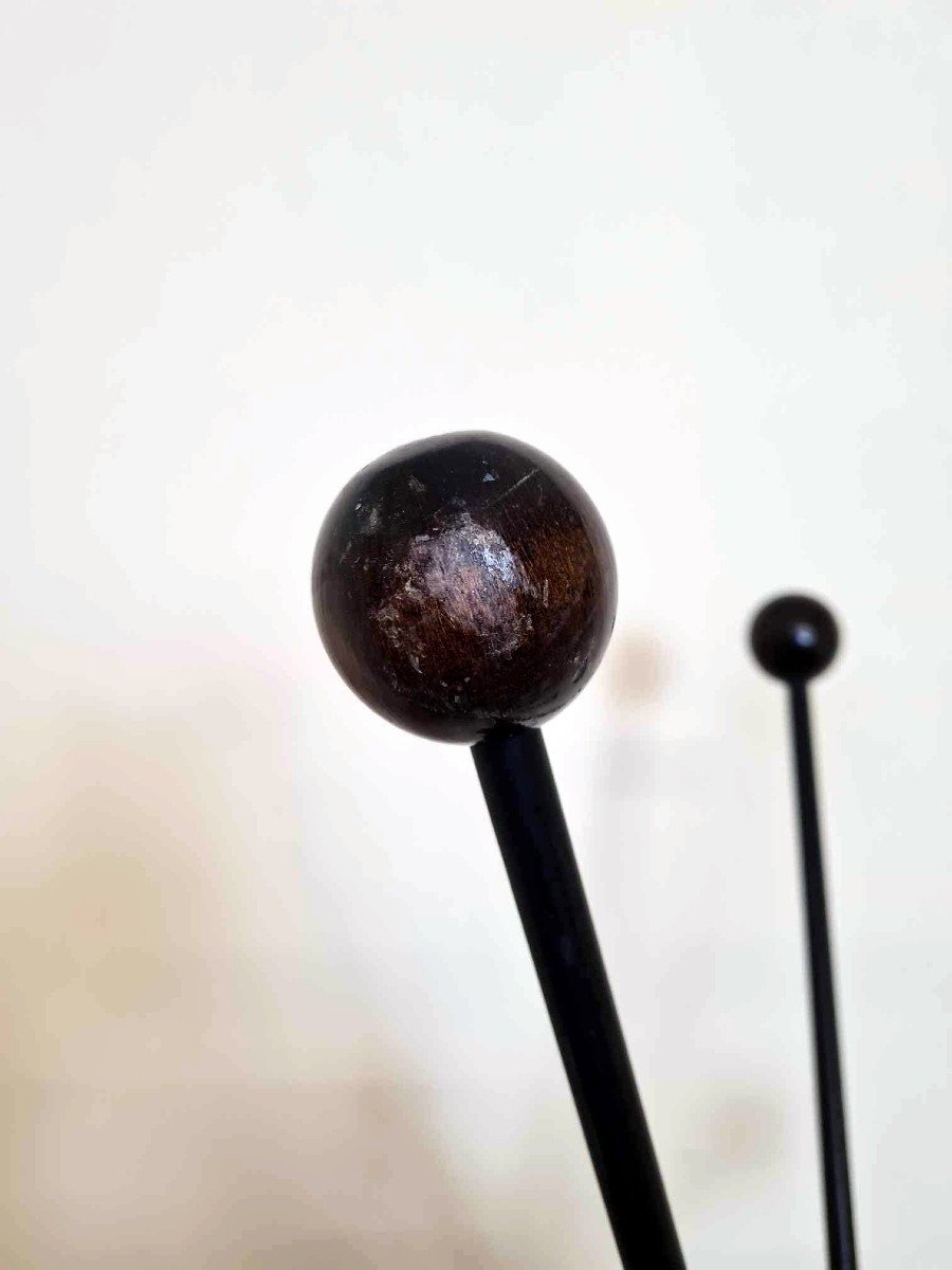 Roger Féraud (after): Superb Coat Rack With Wooden Balls Circa 1950-photo-1