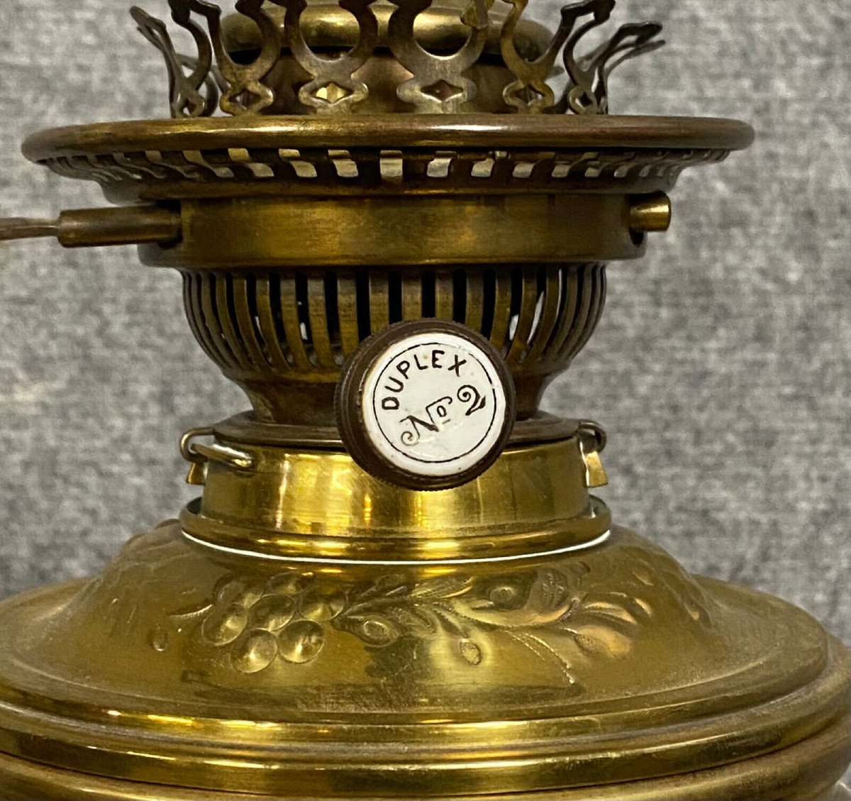 Très Grande Lampe à Pétrole De Chez Hinks And Sons En Laiton Et Bronze Doré époque Napoléon III-photo-4