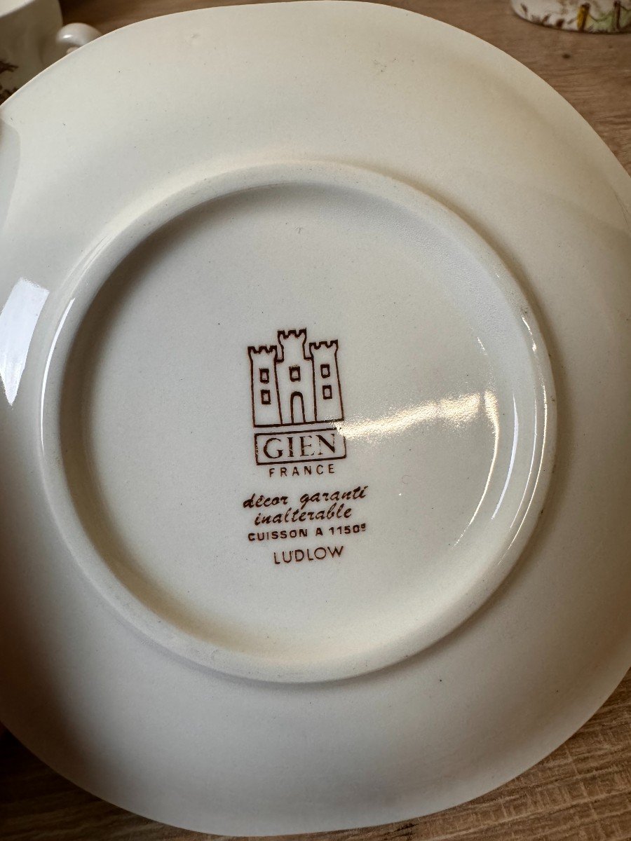 Important Table Service And Coffee Service In Gien Earthenware Model Ludlow -photo-7