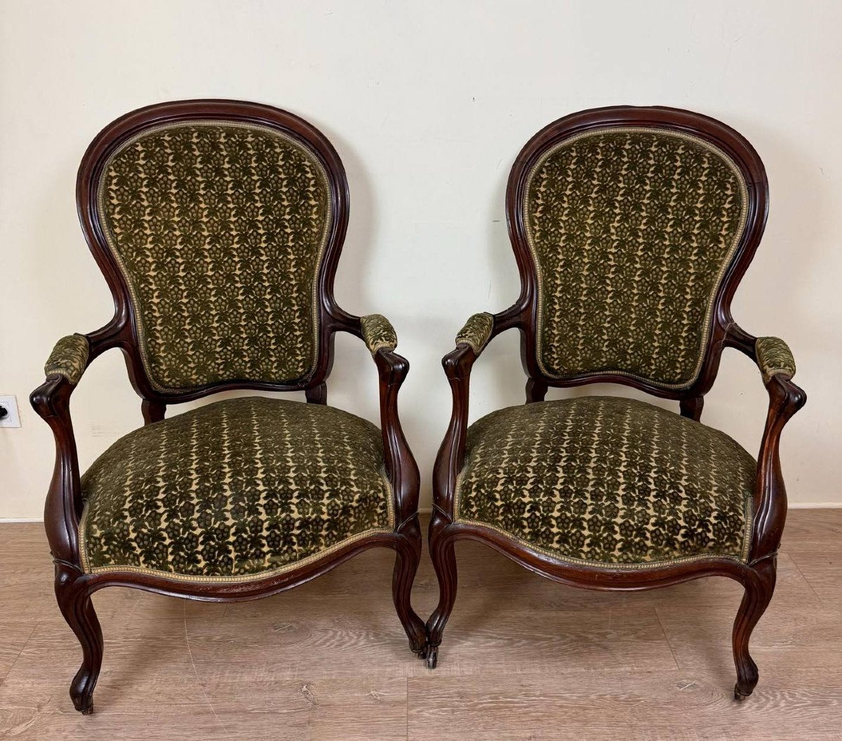 Pair Of Louis XV Style Armchairs In Mahogany 19th Century