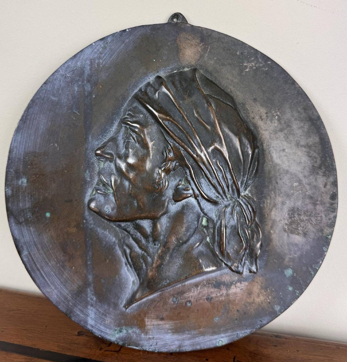 Tondo Medallion In Patinated Bronze With The Profile Of Marat With The Phrygian Cap-photo-1