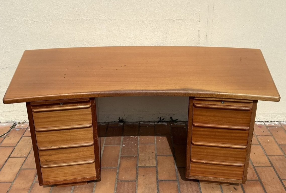 Large Center "boomerang" Desk Art Deco Period In Light Wood