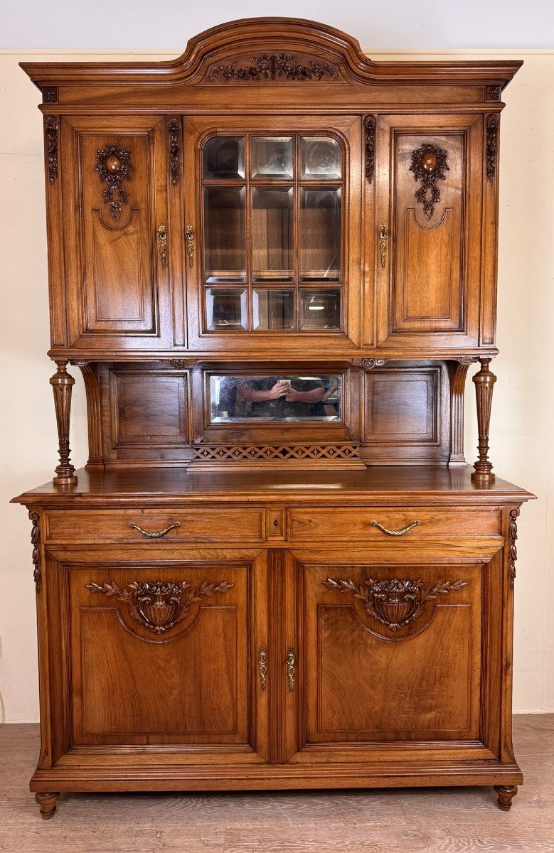 Buffet Deux Corps Style Louis XVI En Noyer Circa 1880  