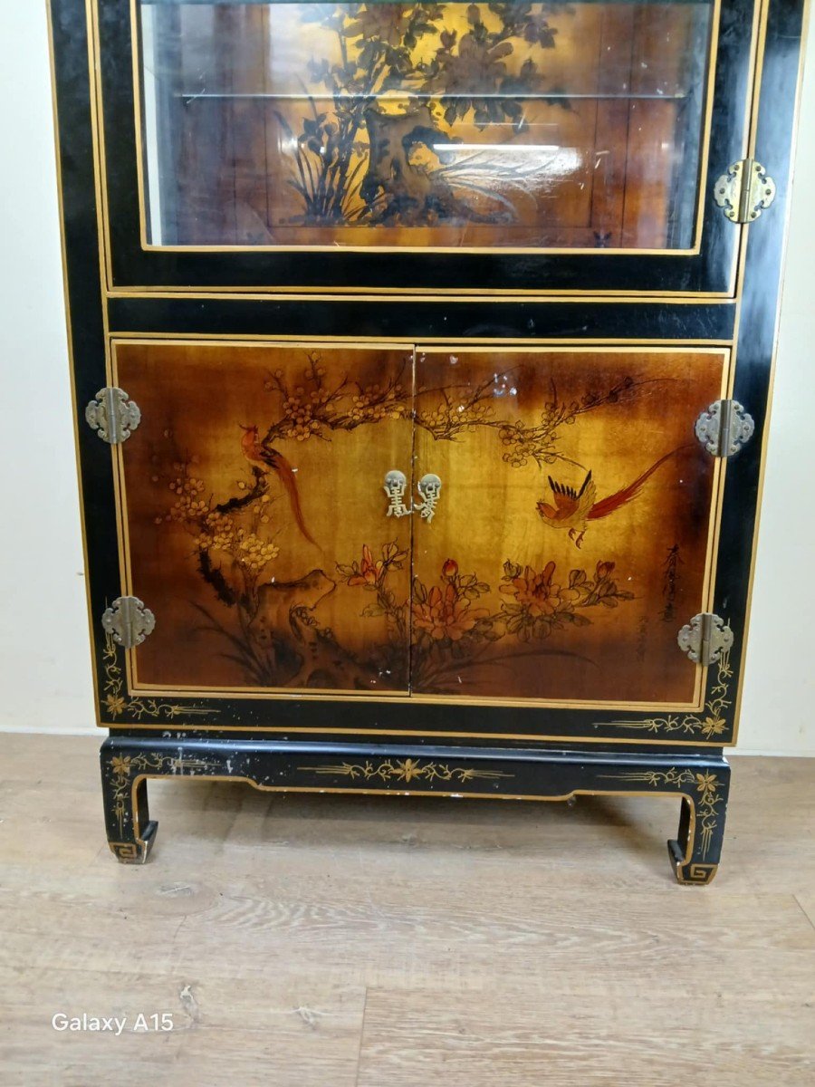 Pretty Chinese Display Case In Lacquer And Painted Motifs, 20th Century-photo-4