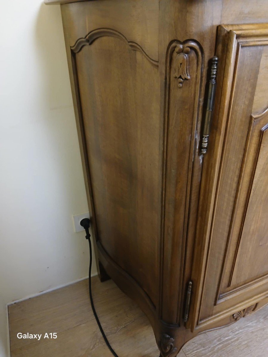 Large Louis XV Style Provencal Sideboard In Solid Walnut, 20th Century -photo-4