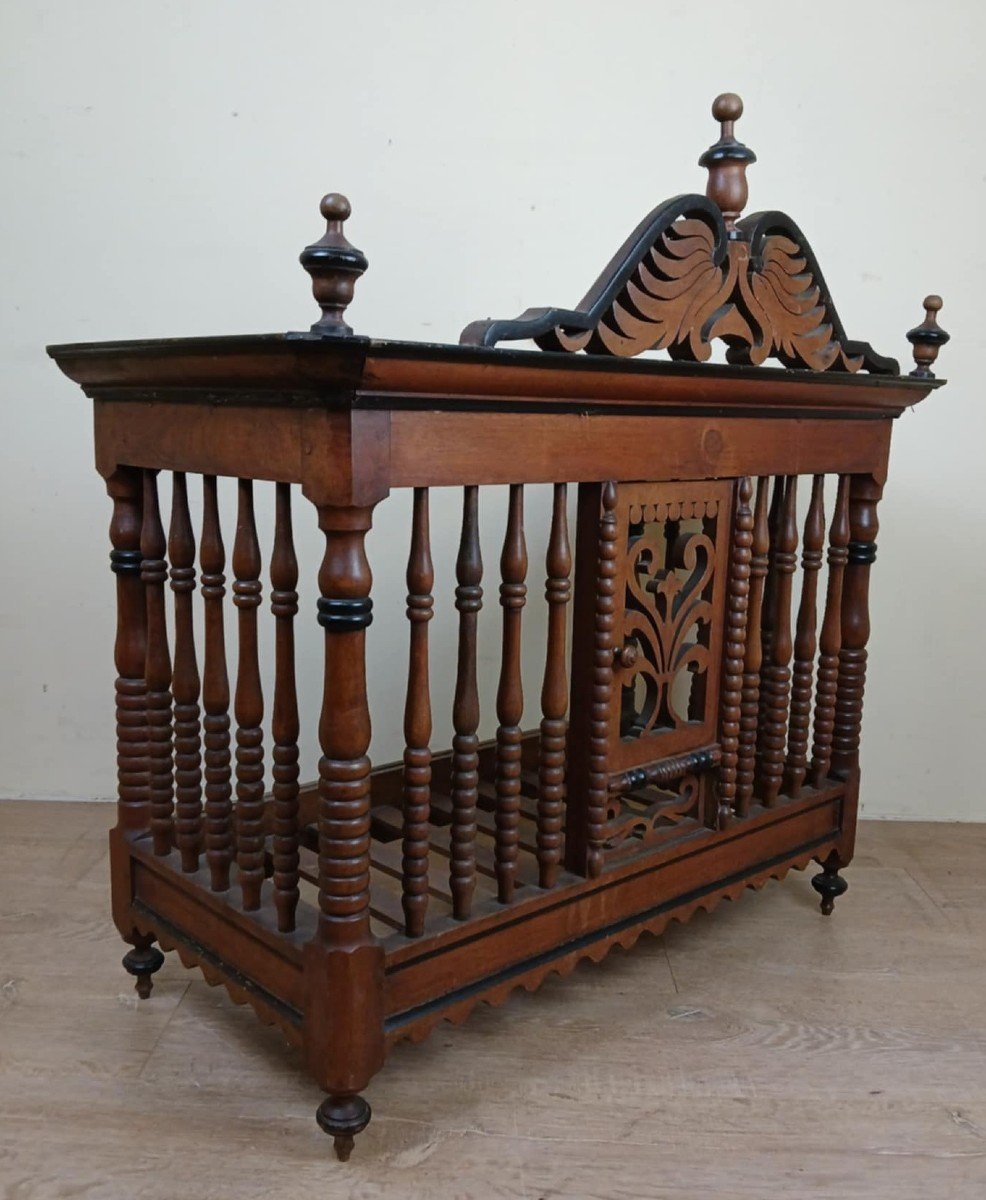 Provencal Panetière In Carved Openwork Walnut Circa 1800 -photo-4