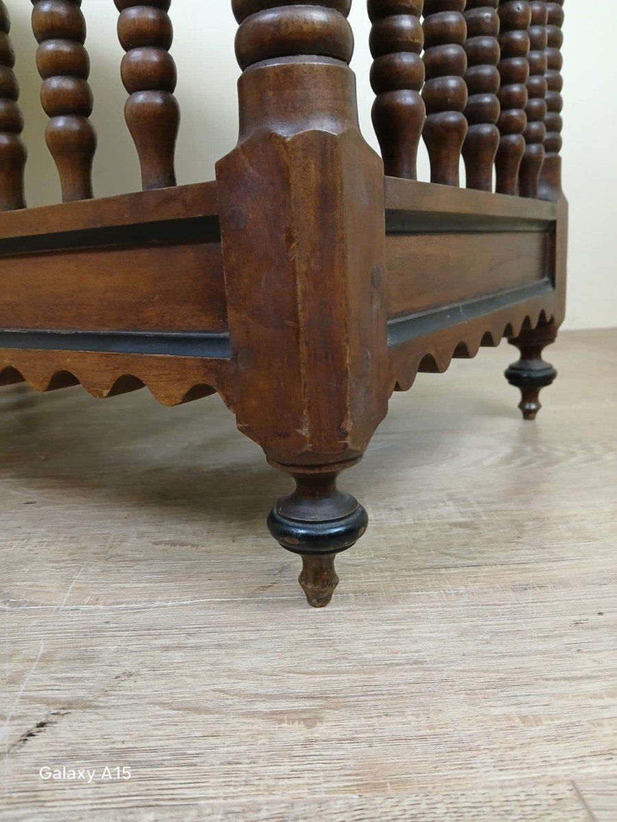 Provencal Panetière In Carved Openwork Walnut Circa 1800 -photo-1