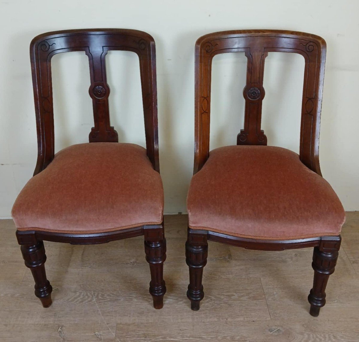 Beautiful Pair Of Quality 19th Century English Mahogany Chairs Circa 1850 -photo-2