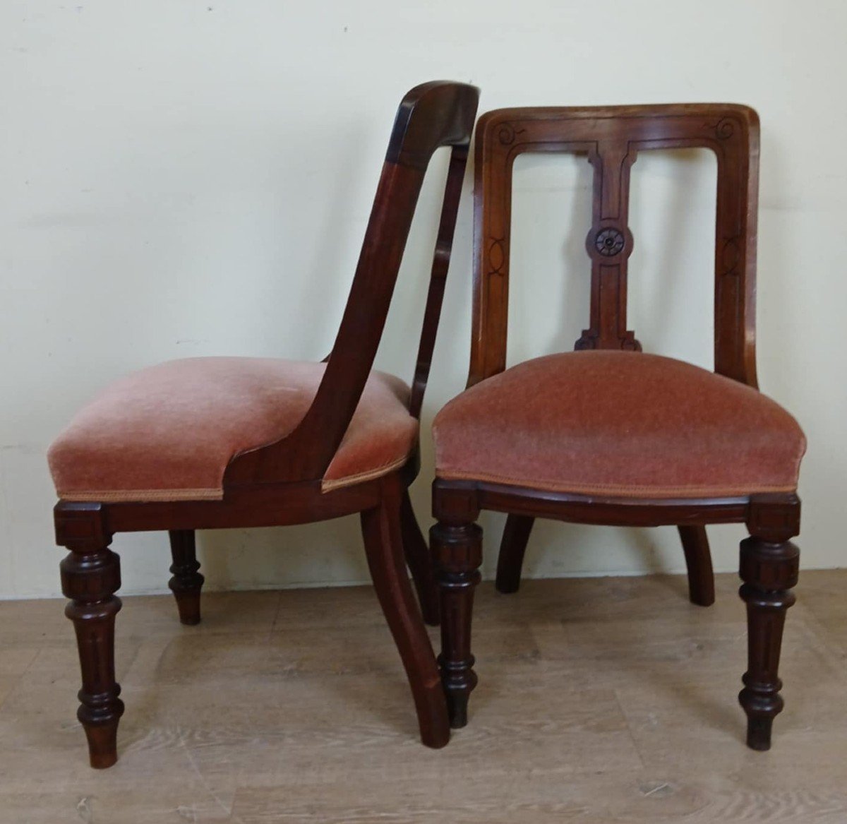 Beautiful Pair Of Quality 19th Century English Mahogany Chairs Circa 1850 -photo-4