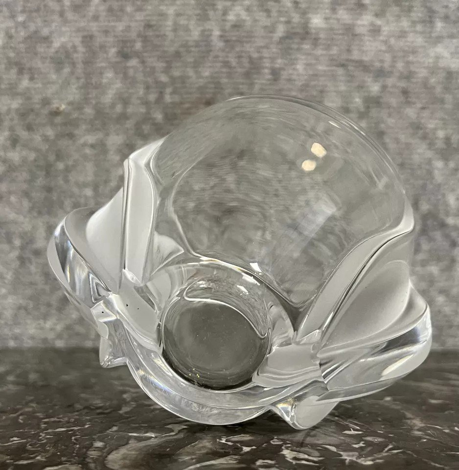 Lalique France : Magnifique Vase Aux Tulipes En Cristal -photo-3