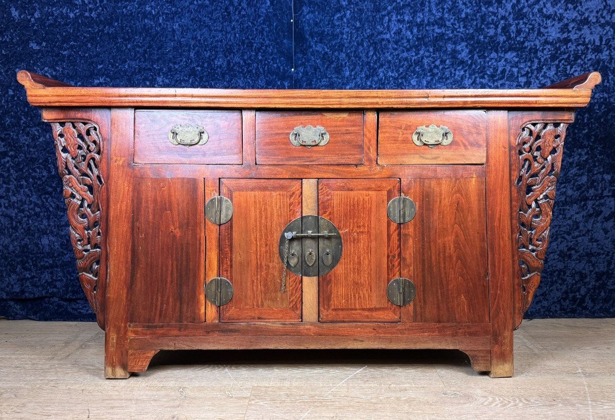 Asia Early 20th Century: Sideboard In Lacquered Exotic Wood