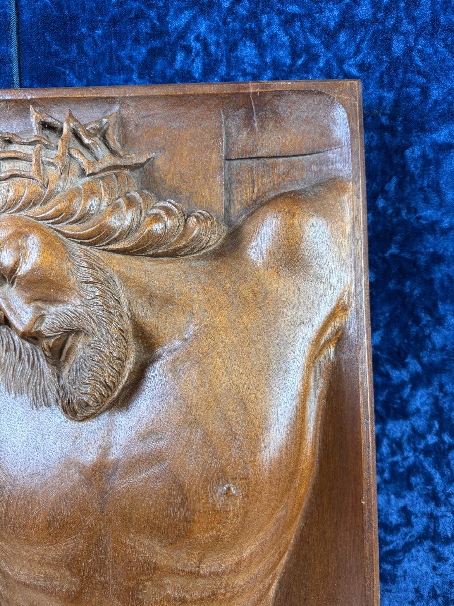 Solid Wood Sculpture Representing Christ With The Crown Of Thorns Circa 1930 -photo-3