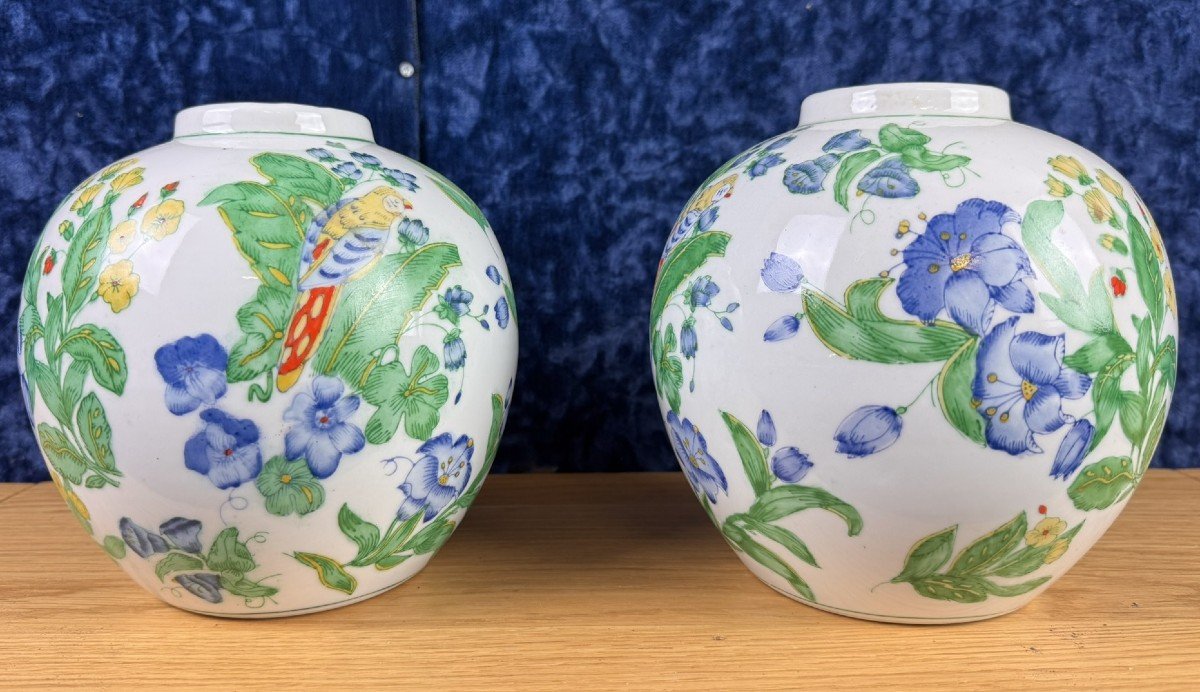 Chine Vers 1900 : Paire De Vases Boules En Porcelaine Aux Oiseaux Et Fleurs-photo-4