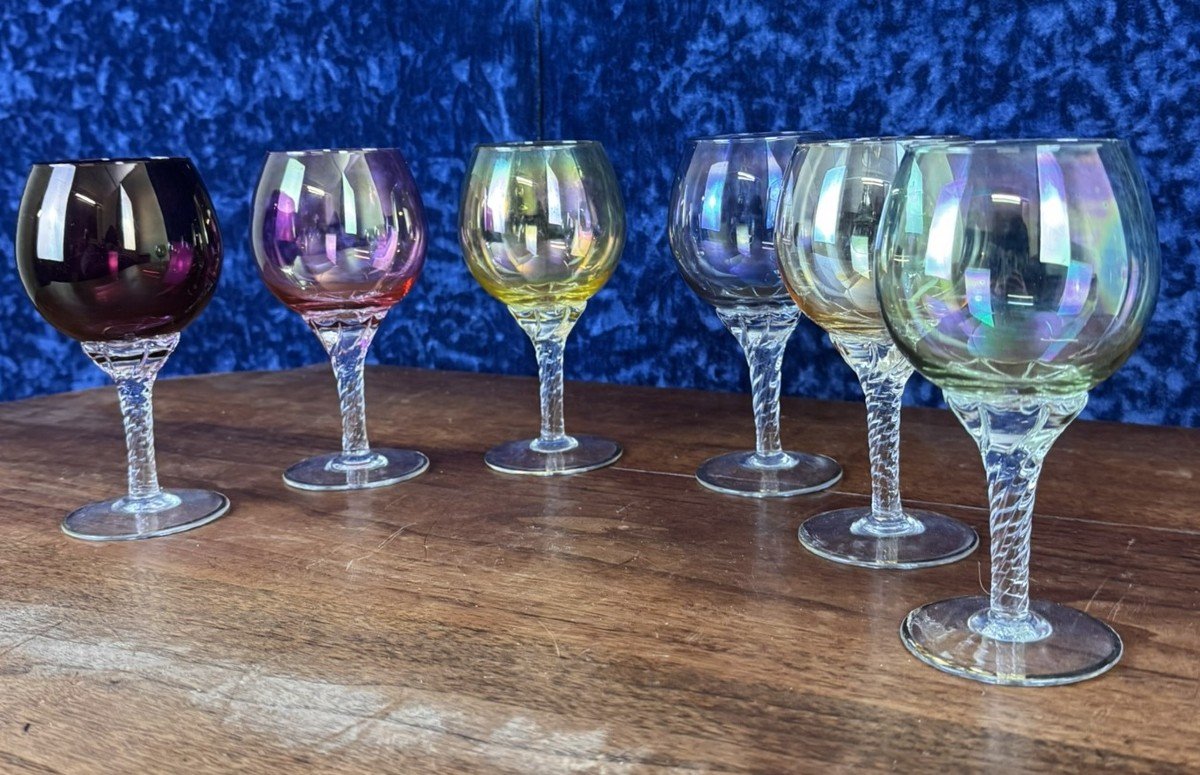 Murano: Vintage Twisted Stem Wine Glasses Series-photo-4