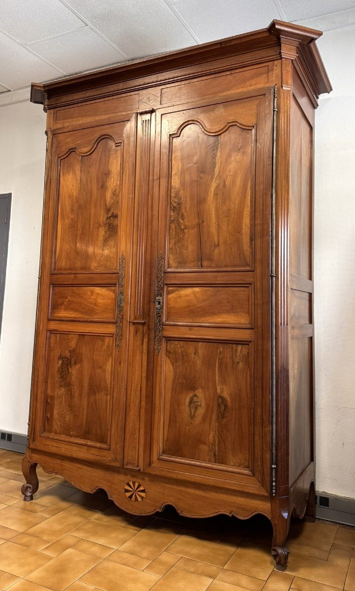 Transition Period Cabinet Lxv Lxvi In Solid Walnut Circa 1750-photo-3