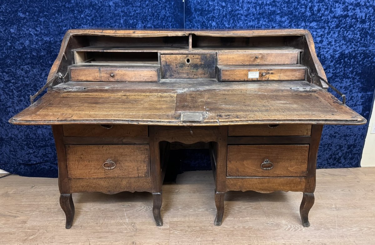 Louis XV Period Curved Bordeaux Sloping Desk In Solid Walnut Circa 1750 -photo-4