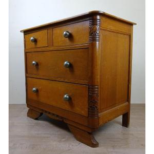 Art Deco Period Lady's Chest Of Drawers In Blond Oak