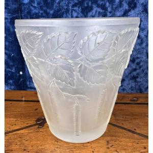 Superb Art Nouveau Vase In Frosted Molded Pressed Glass 