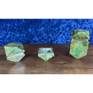 Malachite Smoking Kit? 