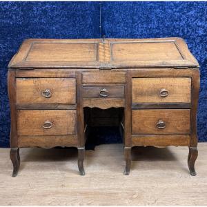 Bureau De Pente Bordelais époque Louis XV Galbé En Noyer Massif Vers 1750 