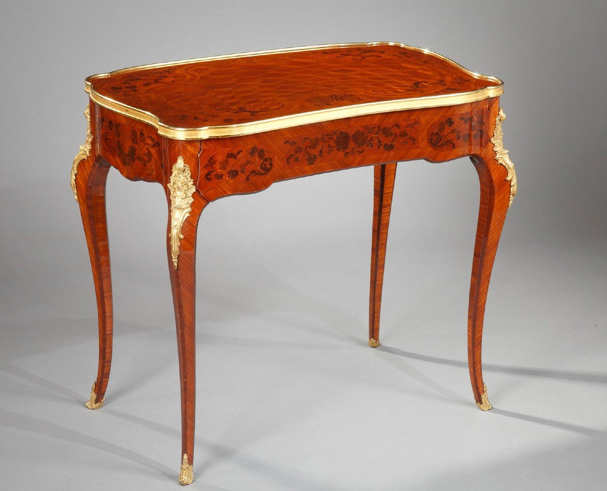 Elégante Table de style Louis XV attribuée à G. Durand, France, circa 1880