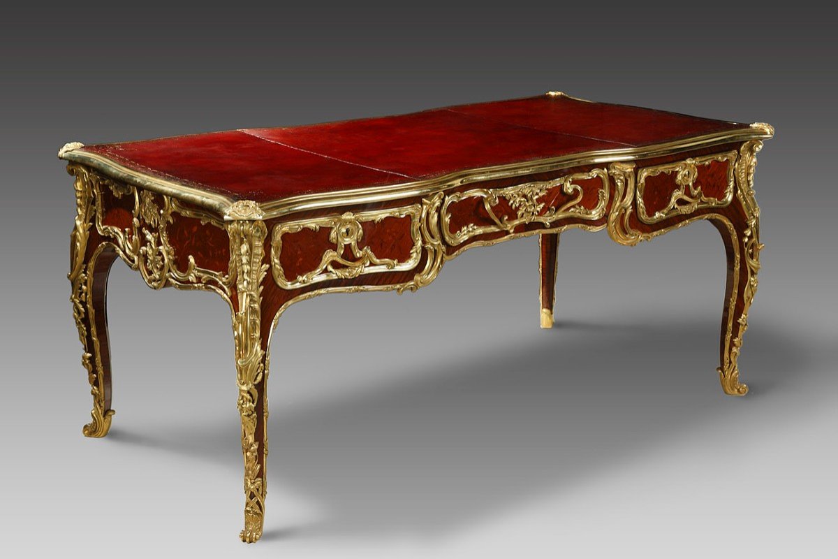 Bureau Plat de Style Louis XV d'après un modèle de J. Dubois, France, Circa 1880