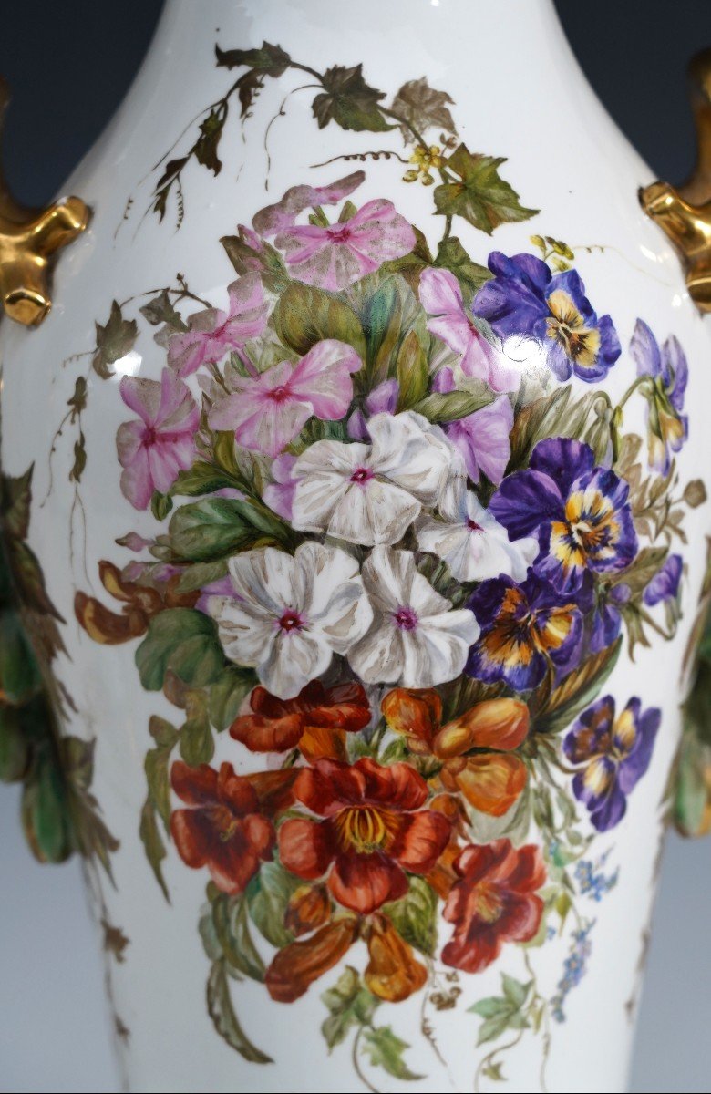 Pair Of Florals Vases Porcelaine De Paris, France, Circa 1880-photo-2