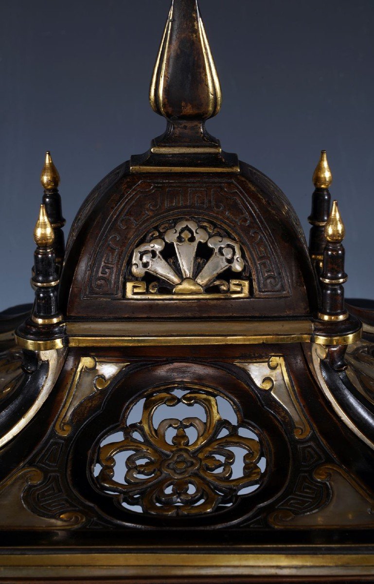 "pagoda" Clock Attr. To l'Escalier De Cristal, France, Circa 1885-photo-2