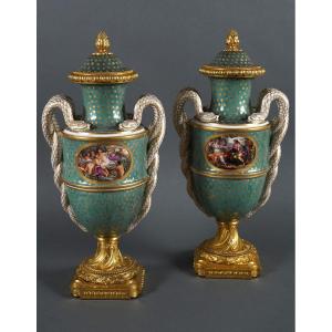 Pair Of Covered Vases Attr. To Samson Et Cie, France, Circa 1890