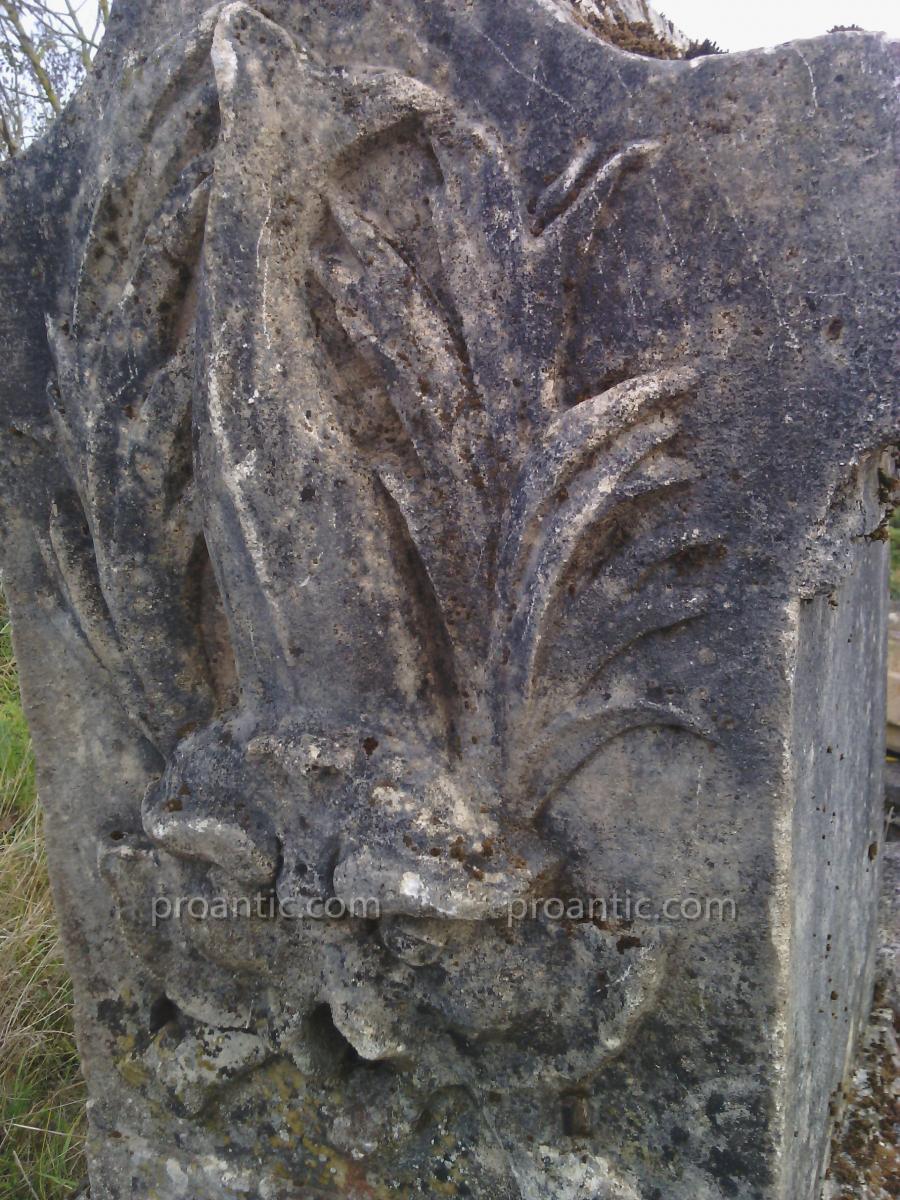 Basin With Fountain Carved Old Stone-photo-2