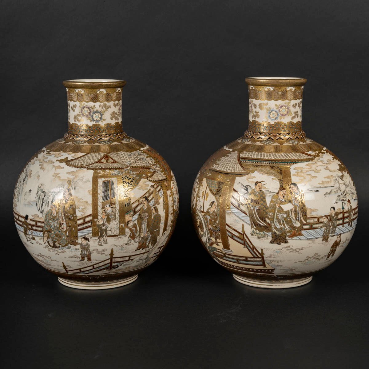 Paire De Grands Vases Japonais En Satsuma-photo-1