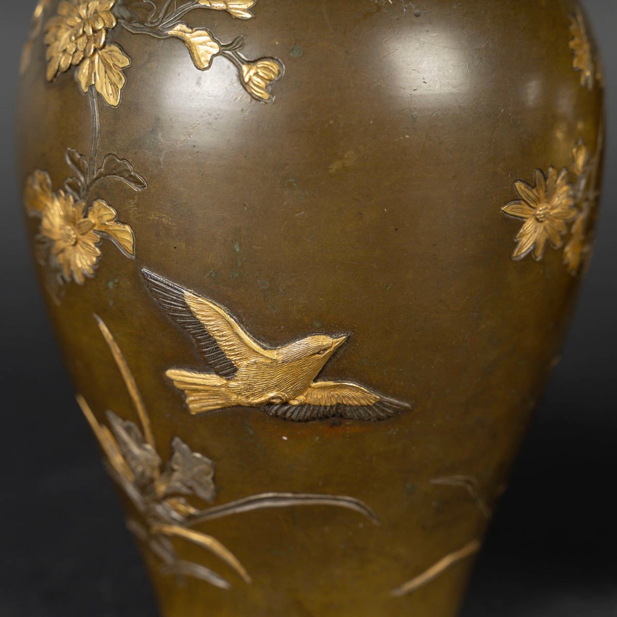 Paire De Vases Japonais En Bronze-photo-2