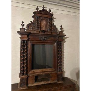 Walnut Wood Aedicule (edicola)