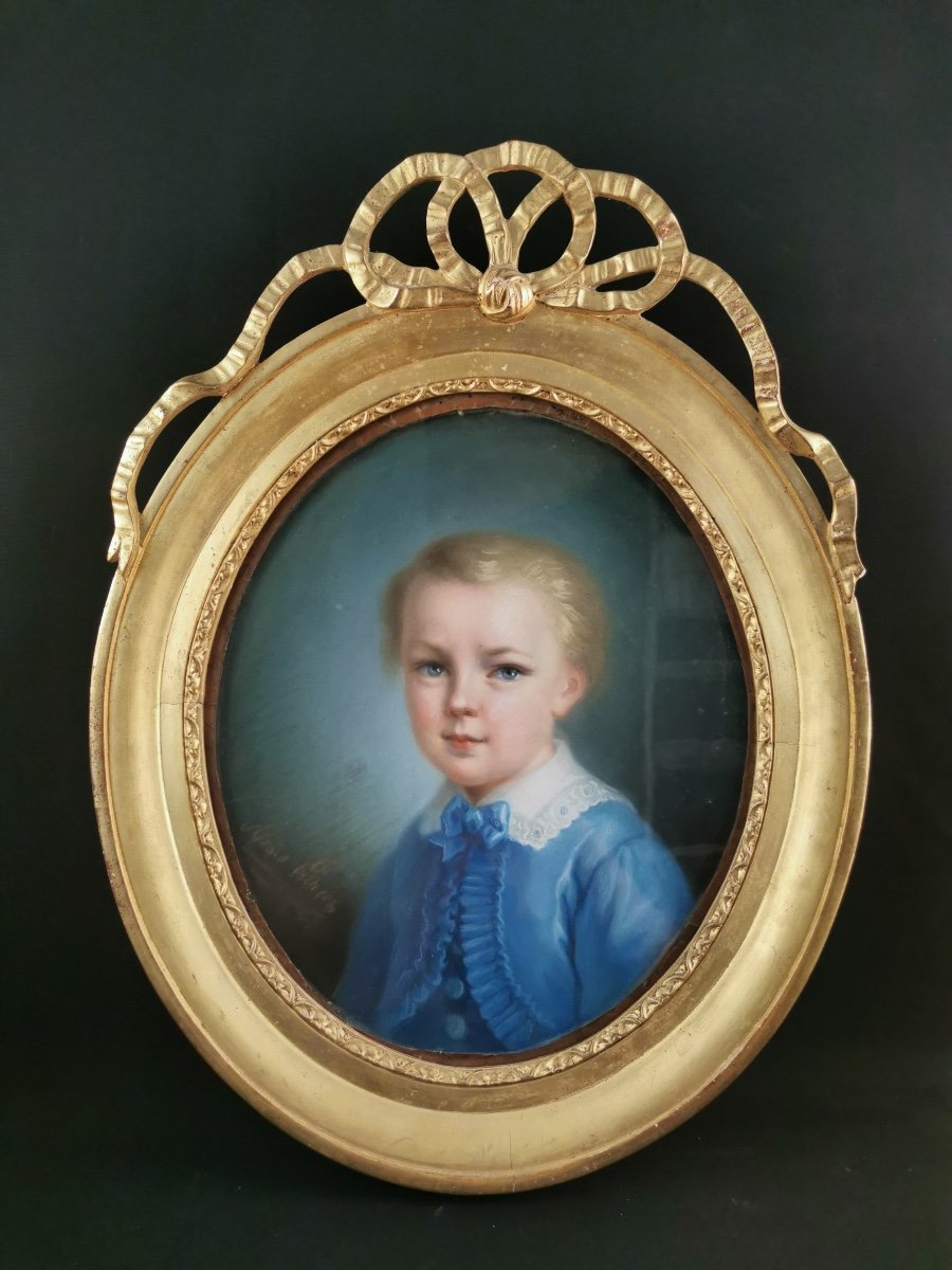 Jeune Garçon ,pastel En Médaillon Style Louis XVI