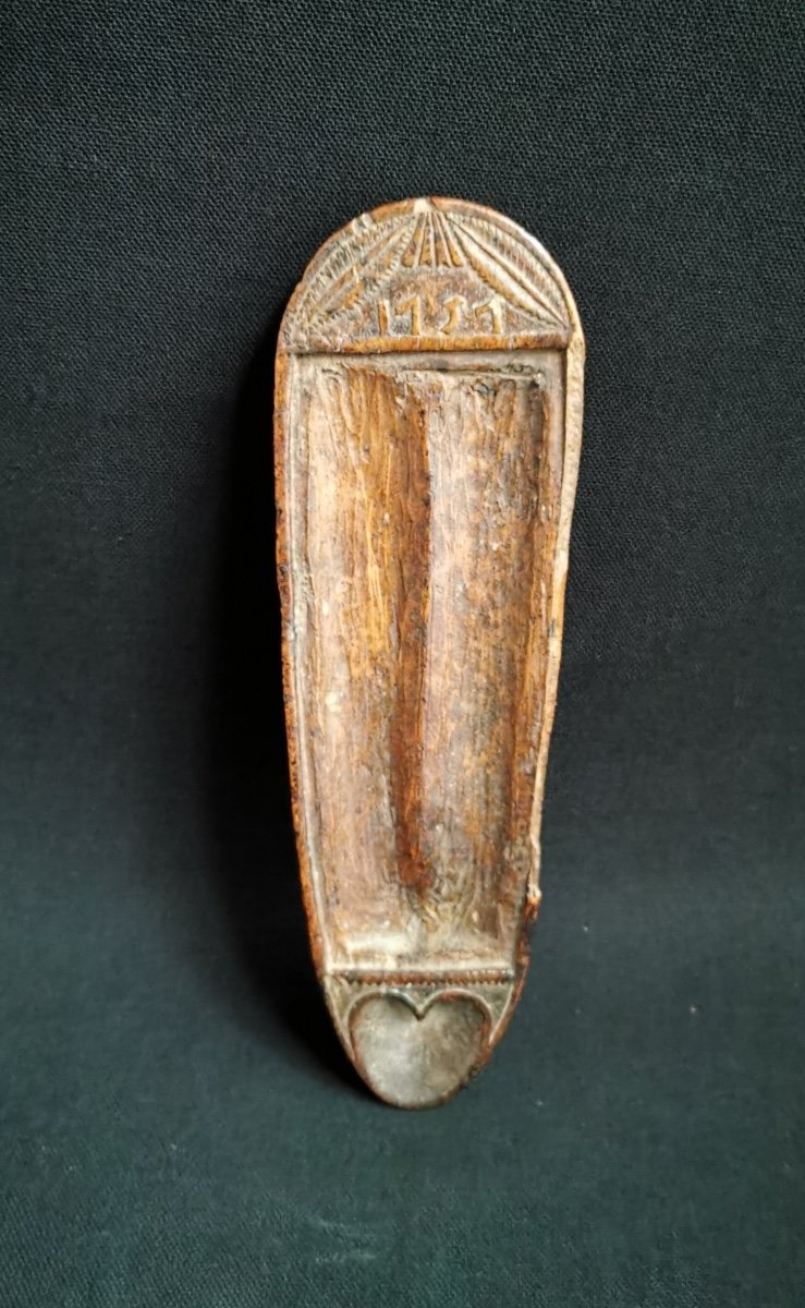 Tobacco Grater Dated 1757-photo-2