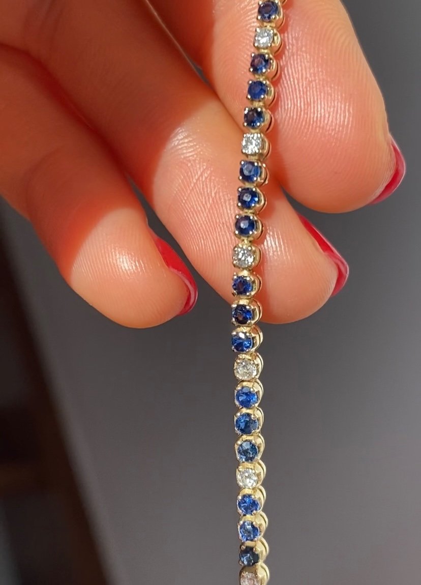 Tennis Bracelet In 14k Yellow Gold Sapphires And Diamonds-photo-2