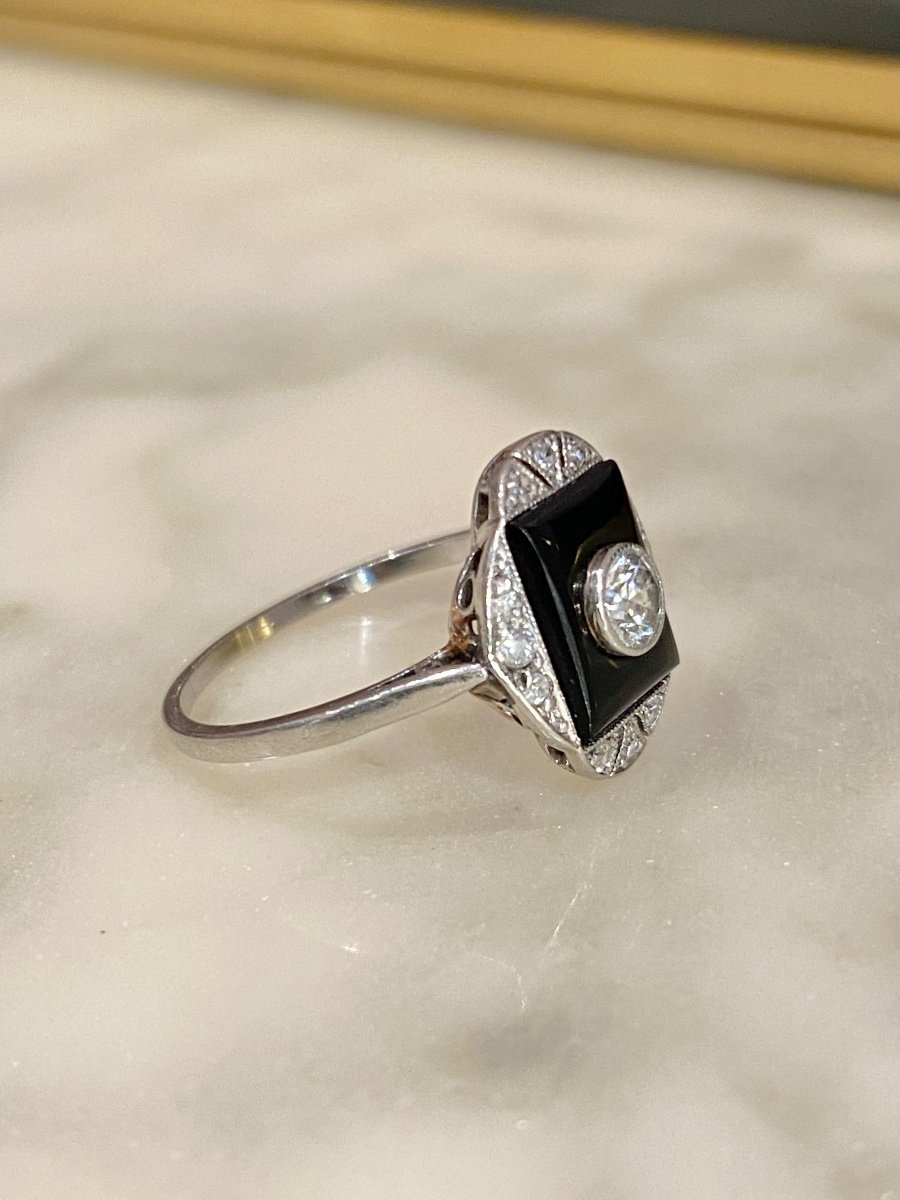 Art Deco Ring In Platinum And Diamonds-photo-3