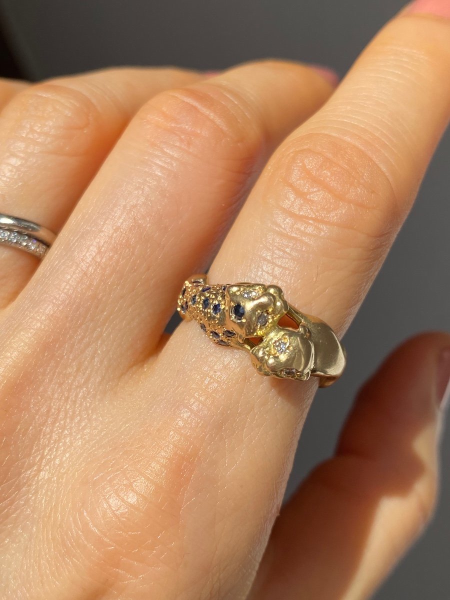 18k Yellow Gold Ring Representing The Union Of Two Panthers.-photo-4