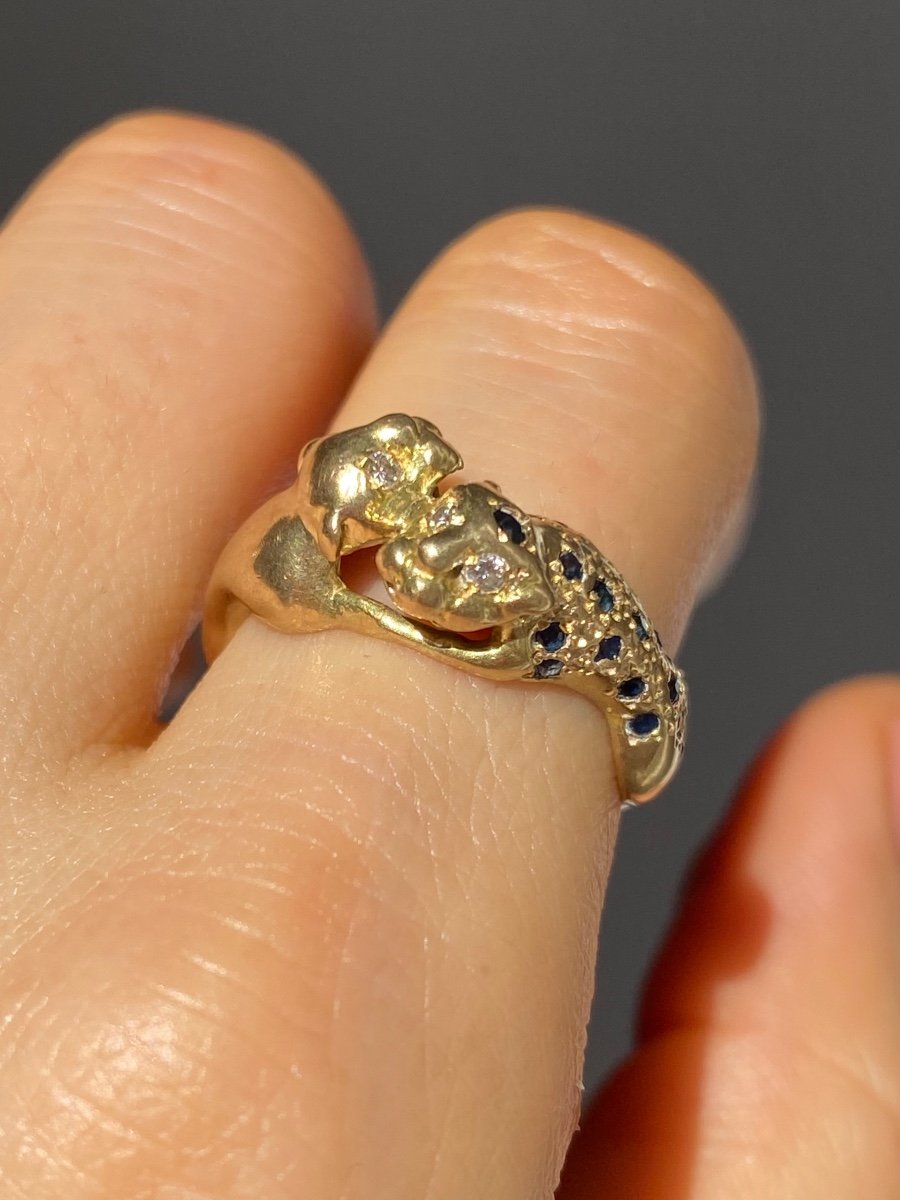 18k Yellow Gold Ring Representing The Union Of Two Panthers.-photo-5