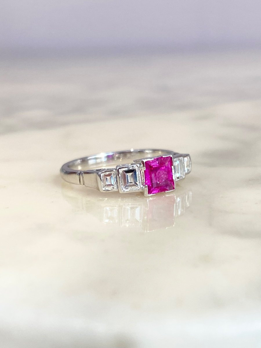 Bague Vintage En Platine Sertie Un Saphir Rose Et Diamants -photo-1