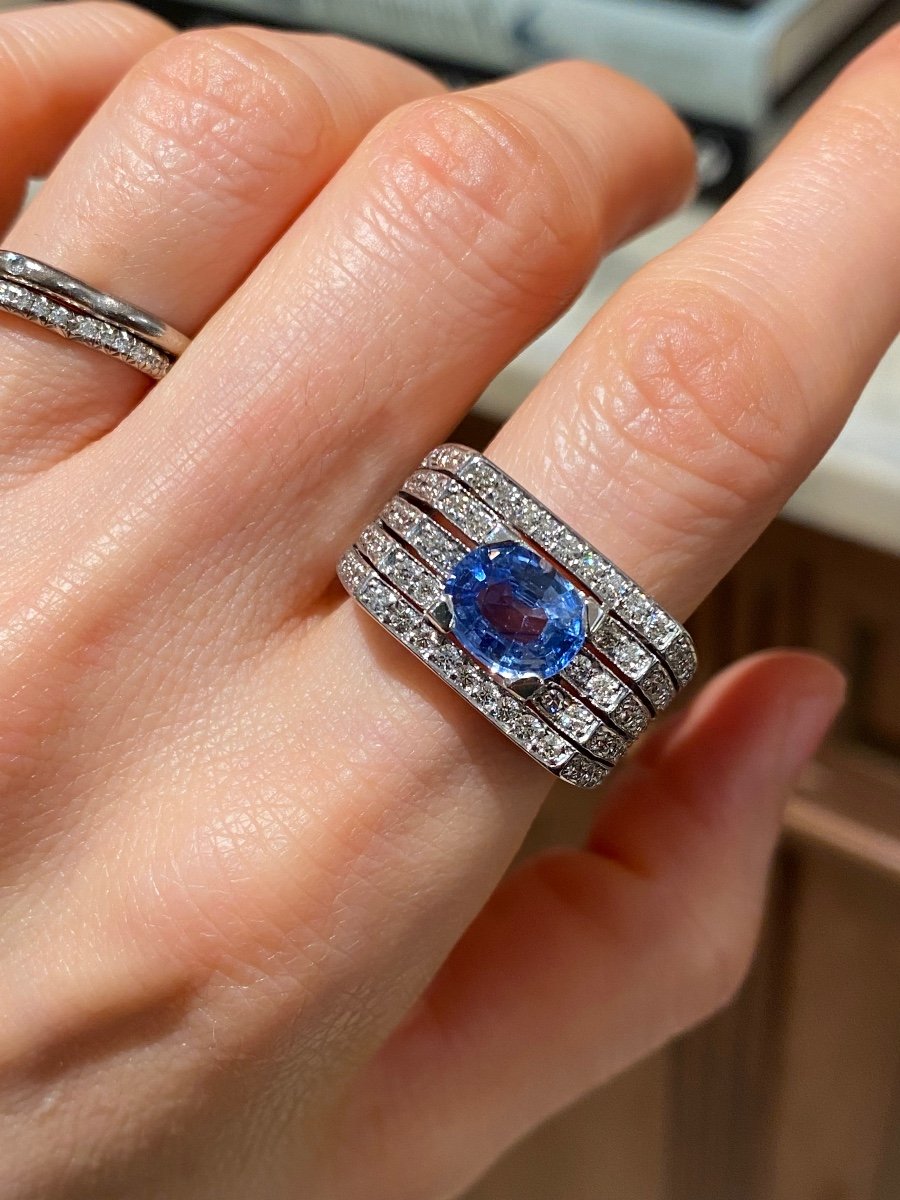 18k White Gold Tank Ring With Sapphire And Diamonds -photo-1