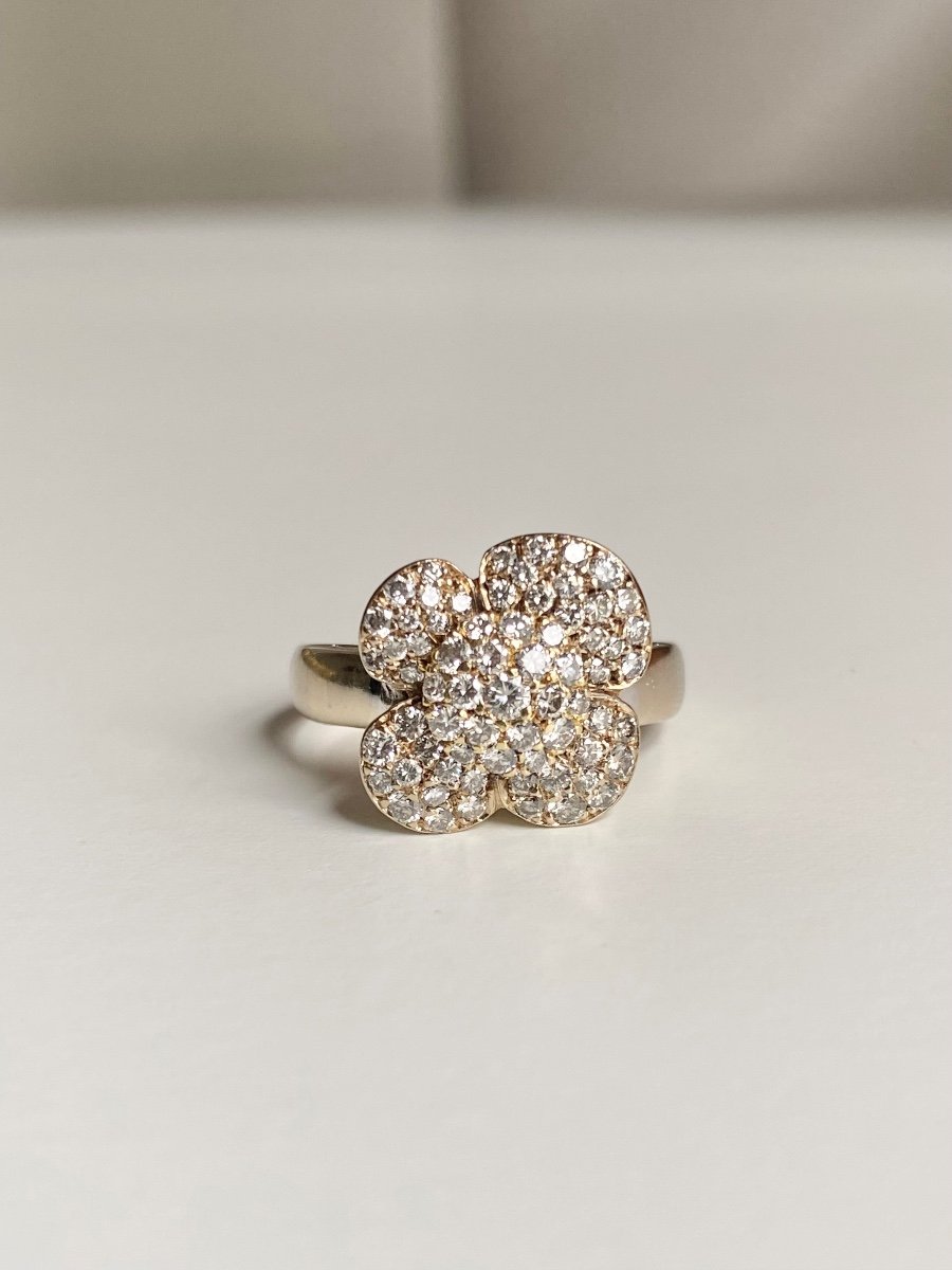 18k Yellow Gold Flower Shaped Diamond Ring -photo-2