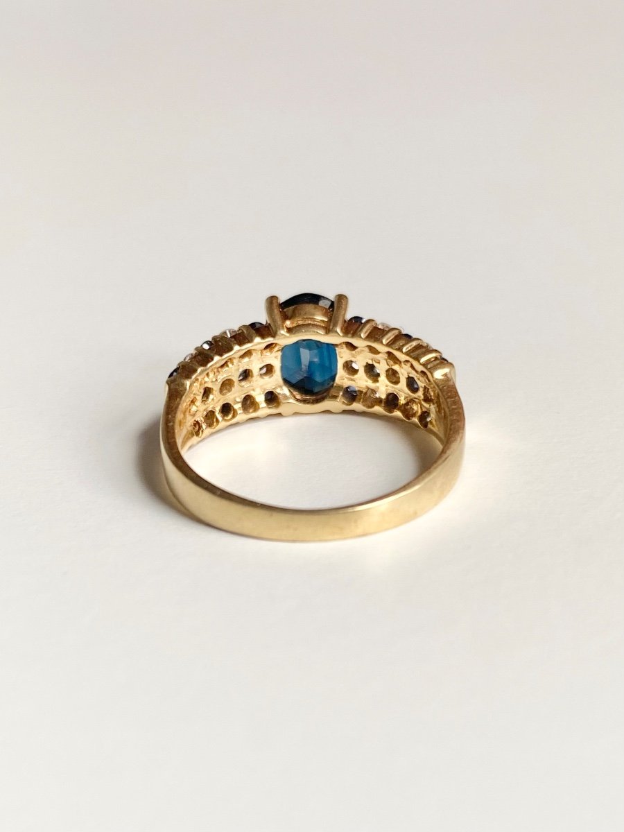 18k Yellow Gold Ring Set With A Sapphire -photo-4