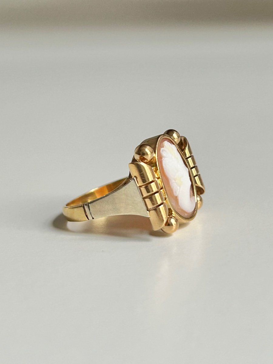 18k Yellow Gold Ring Decorated With A Cameo-photo-4